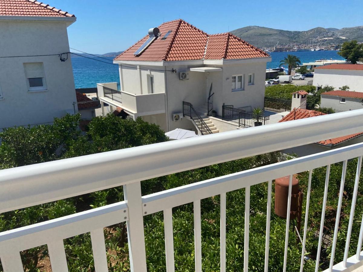 House Mare Apartment Trogir Exterior photo