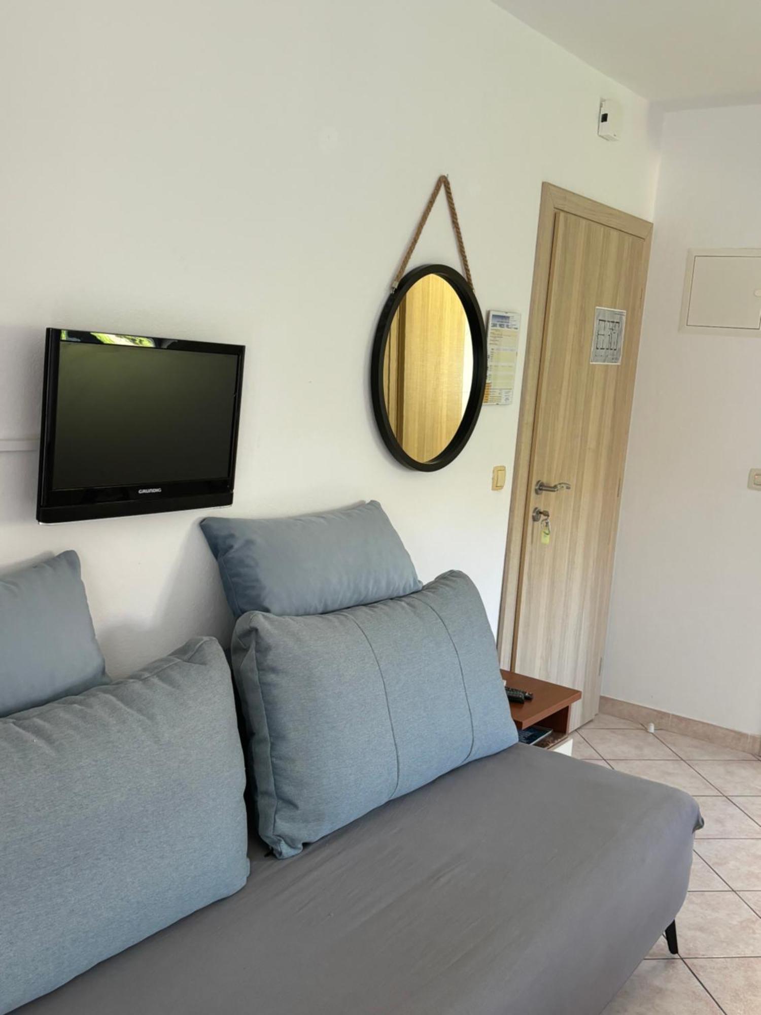 House Mare Apartment Trogir Exterior photo