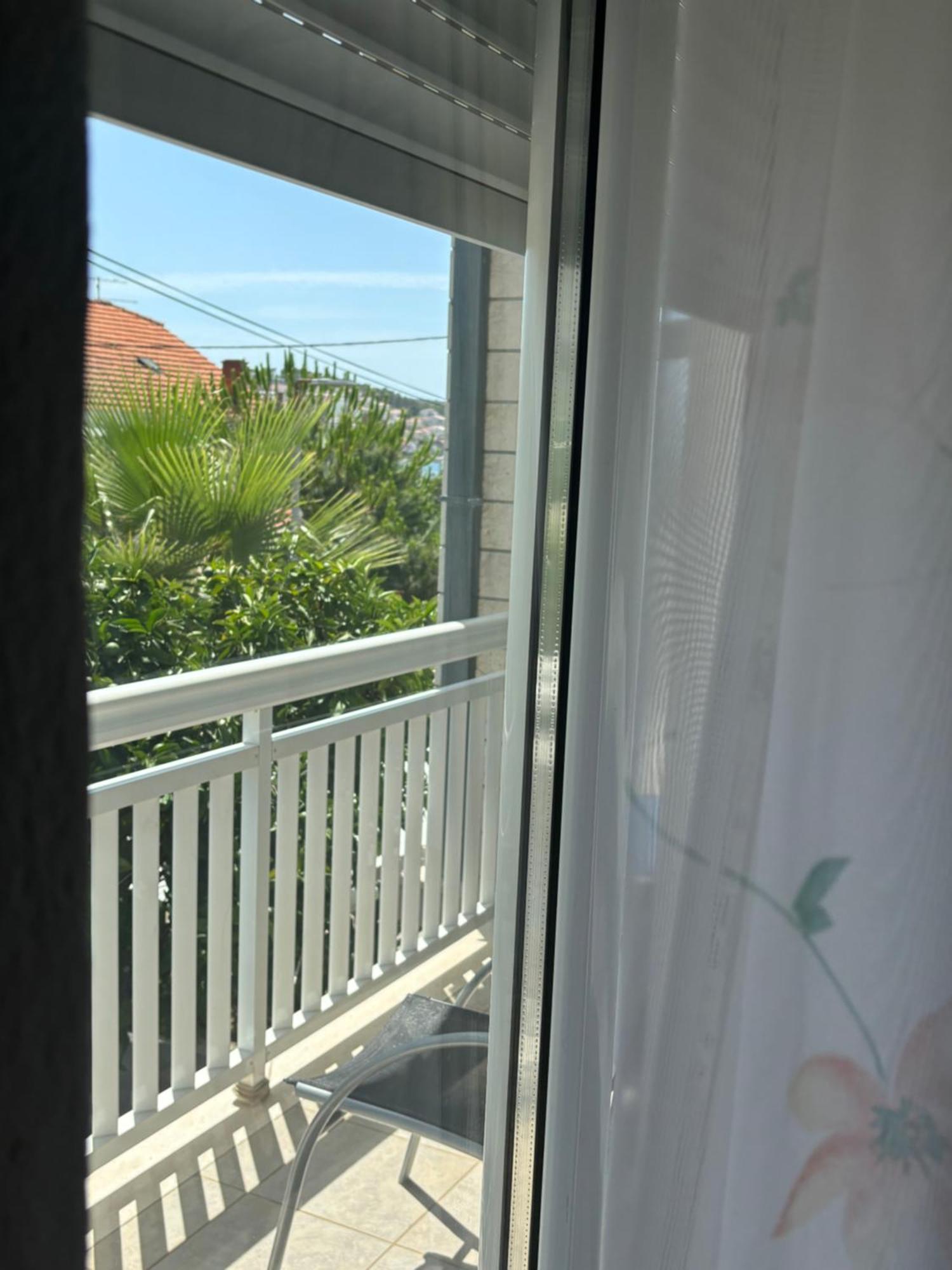 House Mare Apartment Trogir Exterior photo